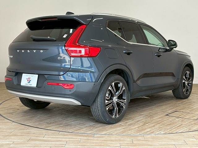 VOLVO VOLVO XC40 2021