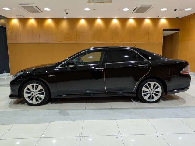 TOYOTA CROWN sedan hybrid 2009