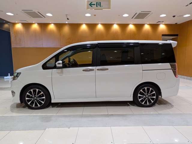 HONDA STEPWAGON SPADA 2014