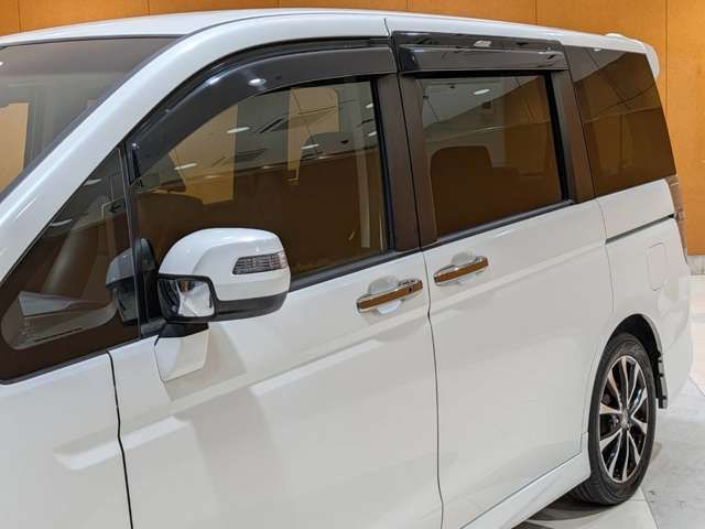 HONDA STEPWAGON SPADA 2014