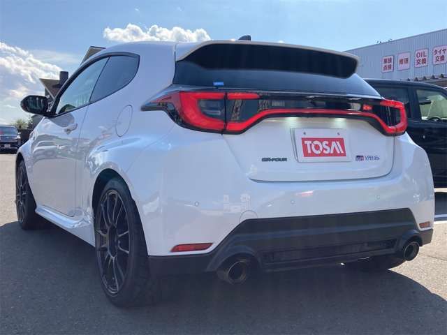 TOYOTA GR YARIS 2024