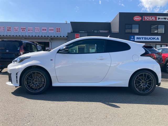 TOYOTA GR YARIS 2024