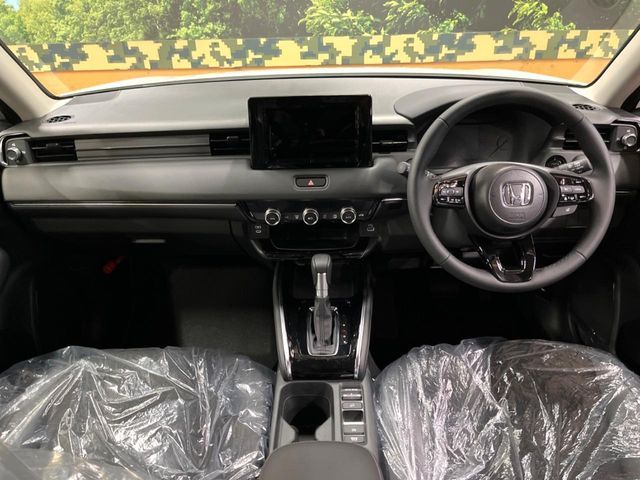 HONDA VEZEL e:HEV 2025