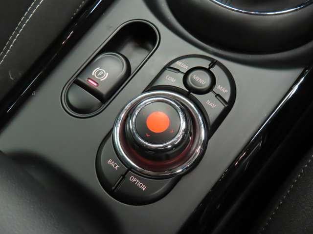 BMW MINI COOPER SD CLUBMAN 2021