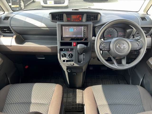 TOYOTA ROOMY 2022