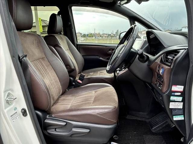 TOYOTA ESQUIRE HYBRID 2018