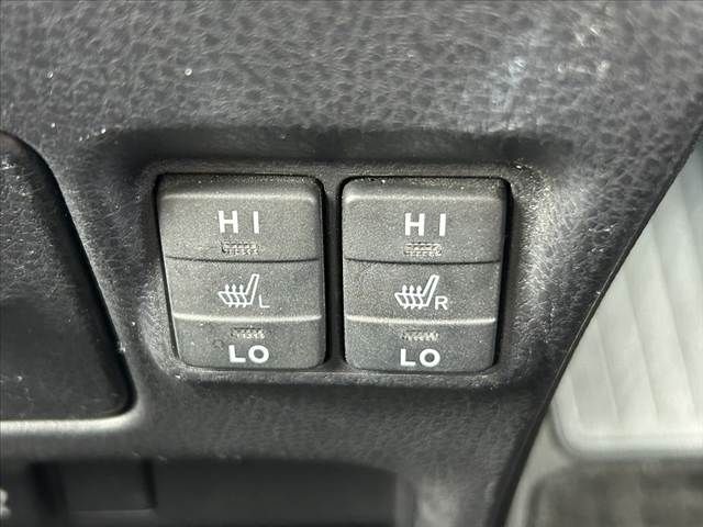 TOYOTA ESQUIRE HYBRID 2018