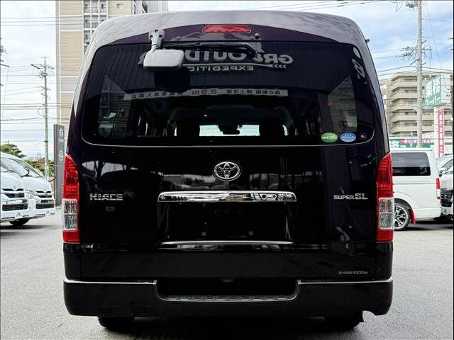TOYOTA HIACE van 4WD 2019
