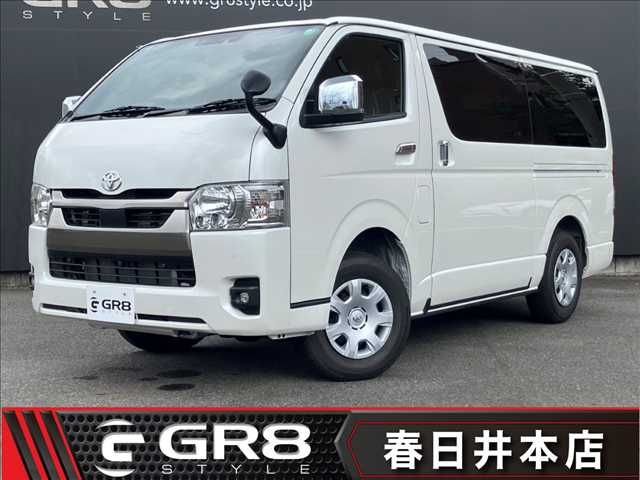 TOYOTA HIACE van 4WD 2025