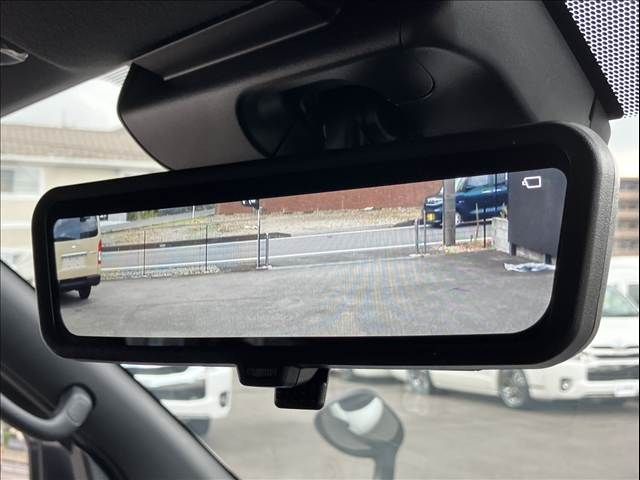 TOYOTA HIACE van 4WD 2025