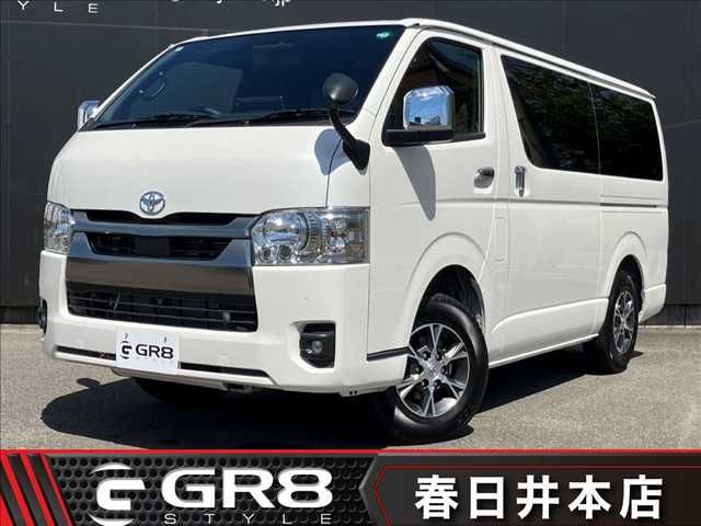 TOYOTA HIACE van 4WD 2025