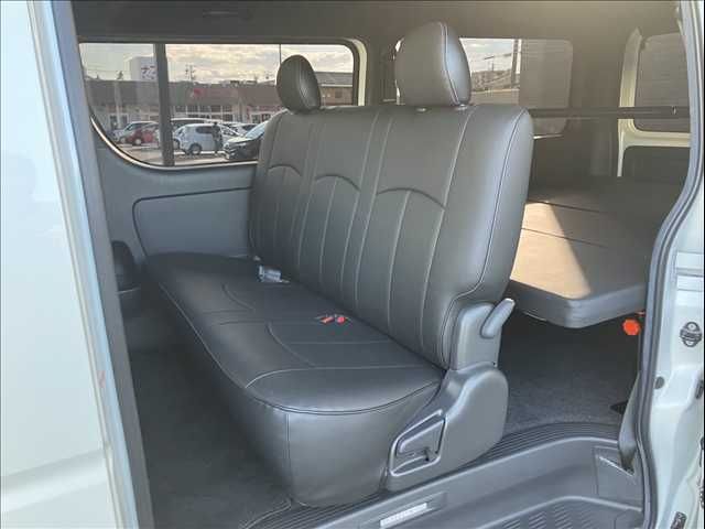 TOYOTA HIACE van 2WD 2022