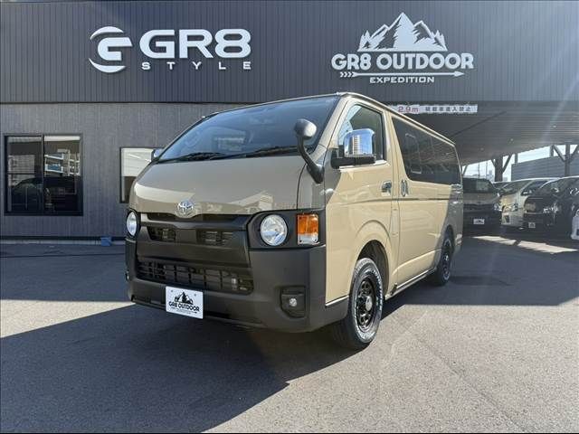 TOYOTA HIACE van 4WD 2025