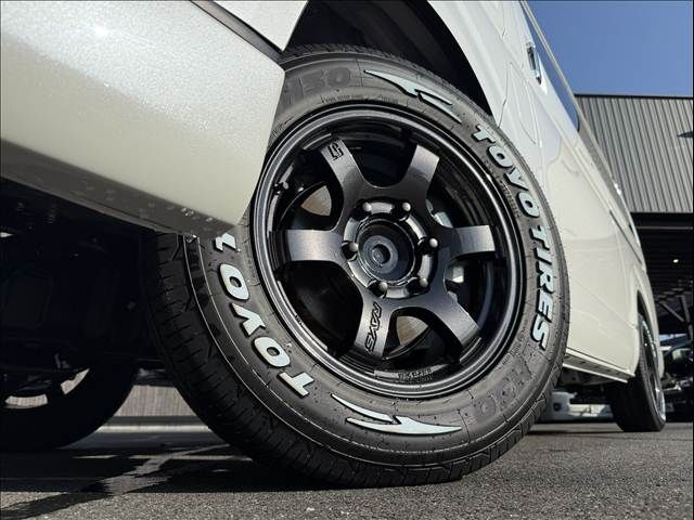 TOYOTA HIACE van 2WD 2025