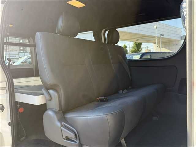 TOYOTA HIACE van 2WD 2025