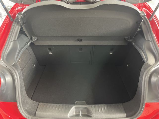 MERCEDES BENZ MERCEDES BENZ A class 2016