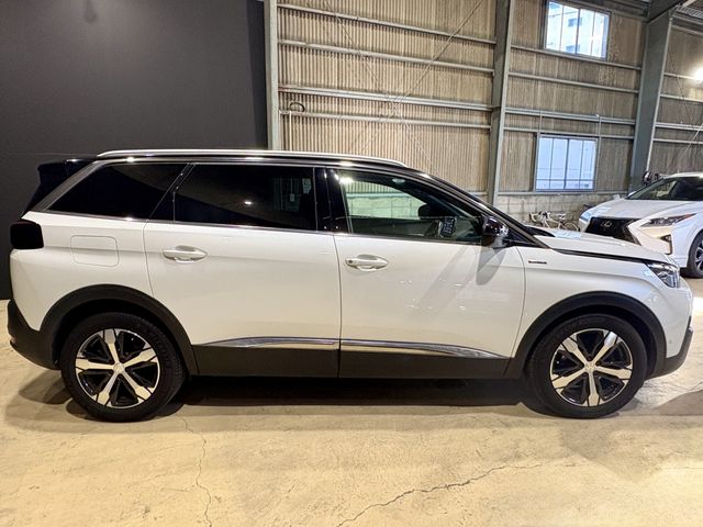 PEUGEOT PEUGEOT 5008 2021