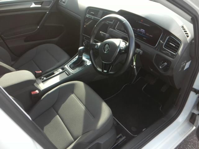 VOLKSWAGEN VOLKSWAGEN GOLF VARIANT 2019