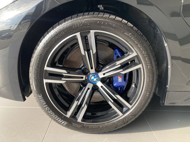 BMW BMW 3series sedan 2024