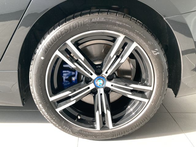 BMW BMW 3series sedan 2024