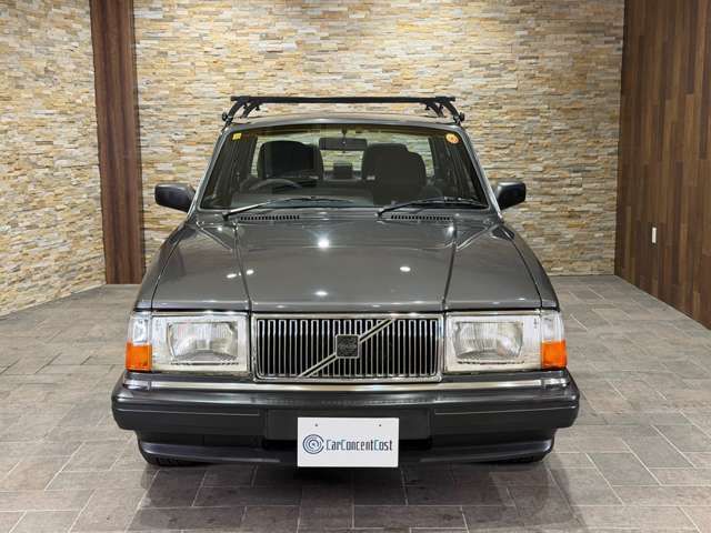 VOLVO VOLVO 240 sedan 1992
