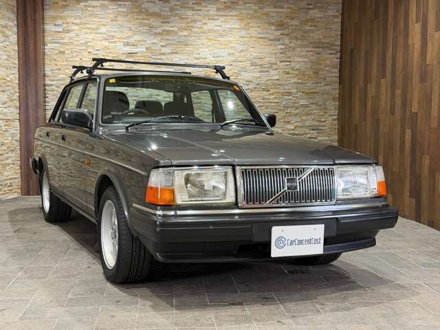 VOLVO VOLVO 240 sedan 1992