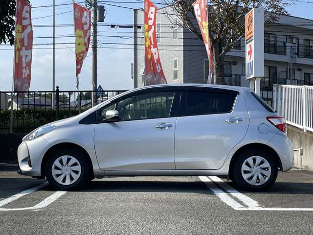 TOYOTA VITZ 2018