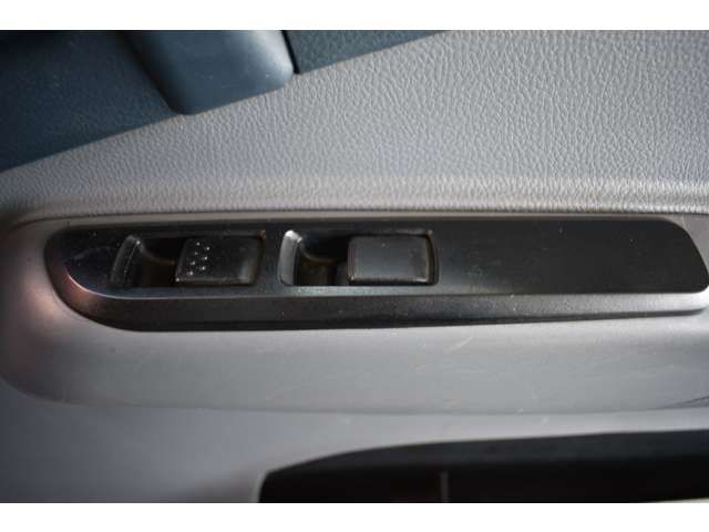 MITSUBISHI CANTER 2013