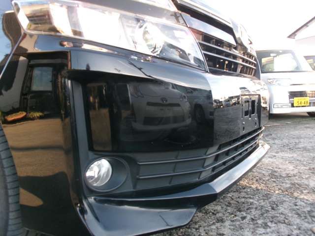 TOYOTA VOXY 4WD 2015