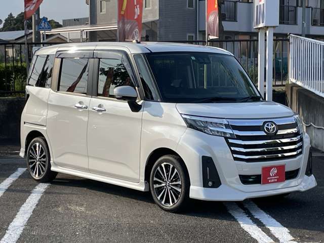 TOYOTA ROOMY 2023