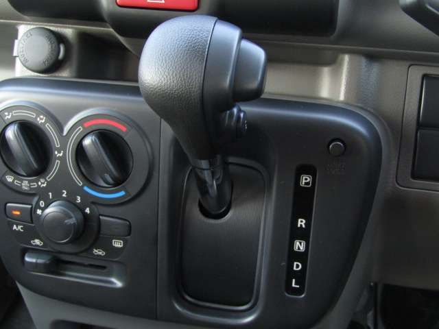 SUZUKI EVERY van 2025