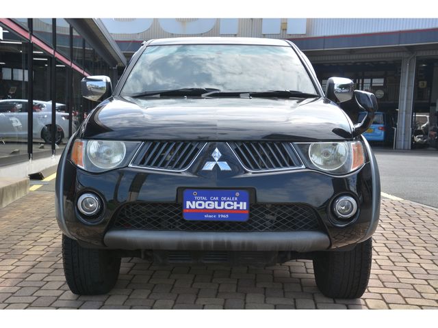 MITSUBISHI TRITON 2009