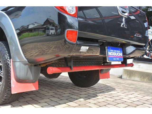 MITSUBISHI TRITON 2009