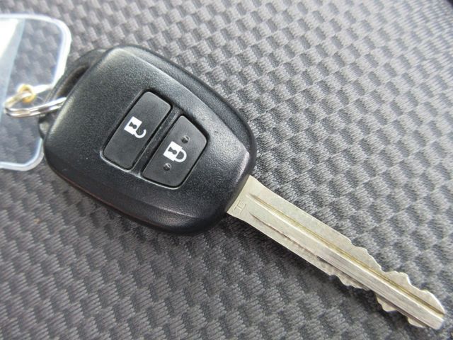 TOYOTA HIACE van 4WD 2020