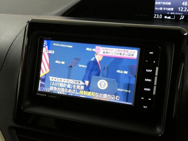 TOYOTA NOAH 4WD 2020