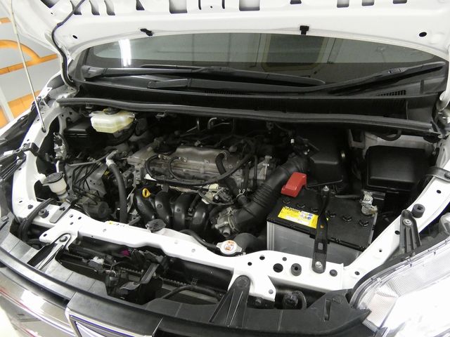 TOYOTA NOAH 4WD 2020