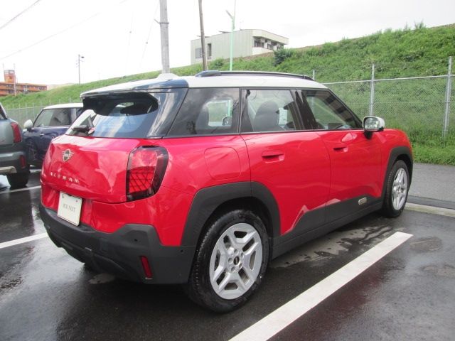 BMW MINI ACEMAN 2025