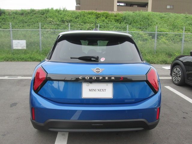 BMW MINI COOPER 5DOOR 2025