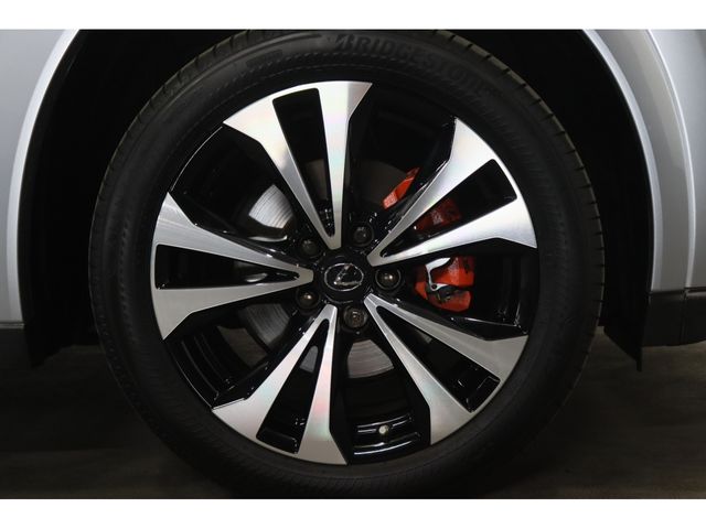 TOYOTA LEXUS UX250h AWD 2023