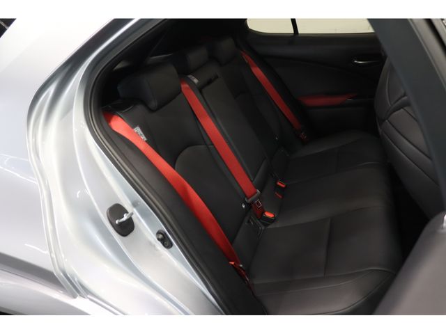 TOYOTA LEXUS UX250h AWD 2023