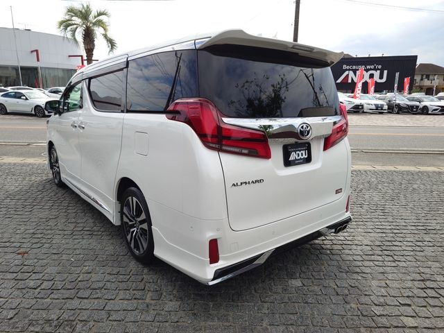 TOYOTA ALPHARD 2020
