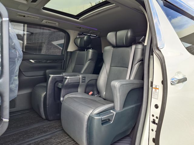 TOYOTA ALPHARD 2020