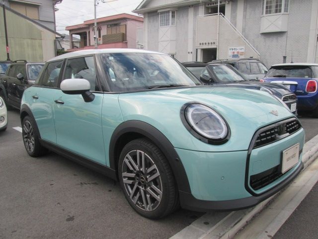 BMW MINI COOPER 5DOOR 2025