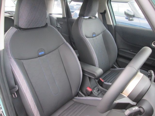 BMW MINI COOPER 5DOOR 2025