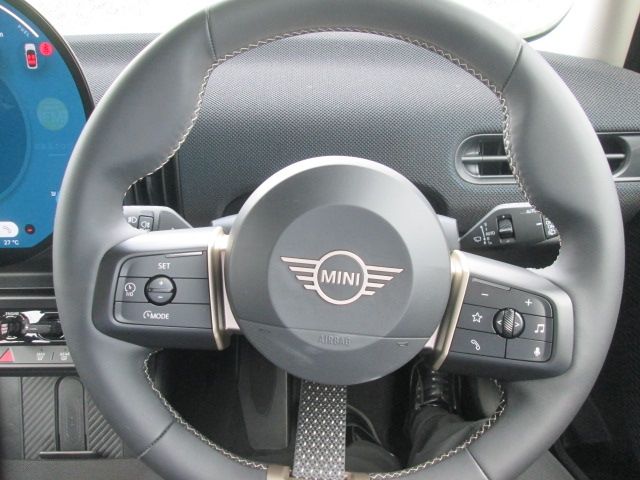 BMW MINI COOPER 5DOOR 2025