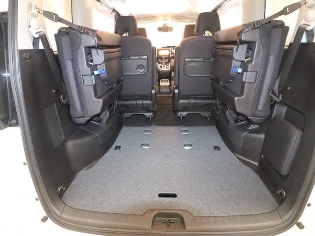 NISSAN SERENA  WG 2019