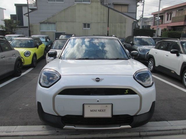 BMW MINI ACEMAN 2025