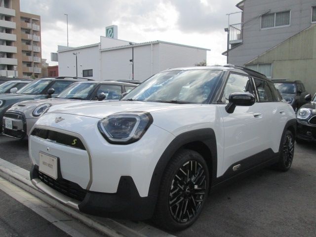BMW MINI ACEMAN 2025