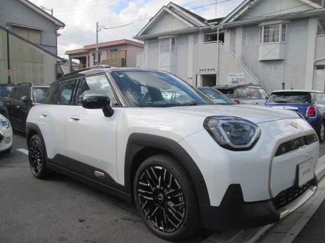 BMW MINI ACEMAN 2025