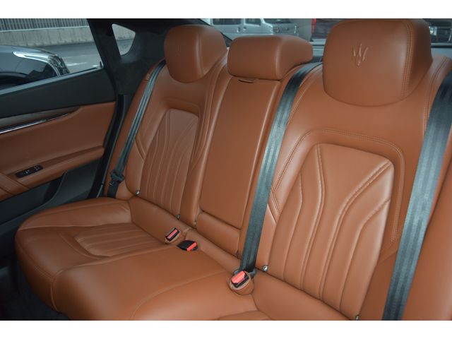 MASERATI MASERATI QUATTROPORTE 2016